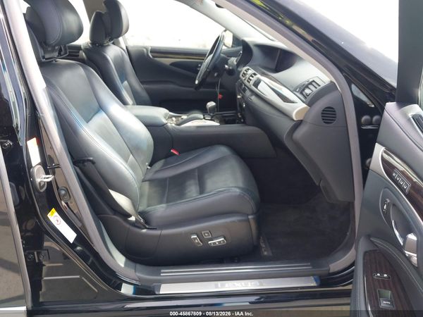 2016 LEXUS LS 460