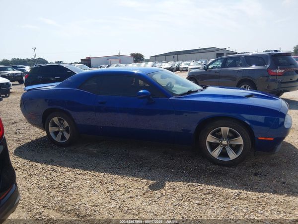 2020 DODGE CHALLENGER SXT