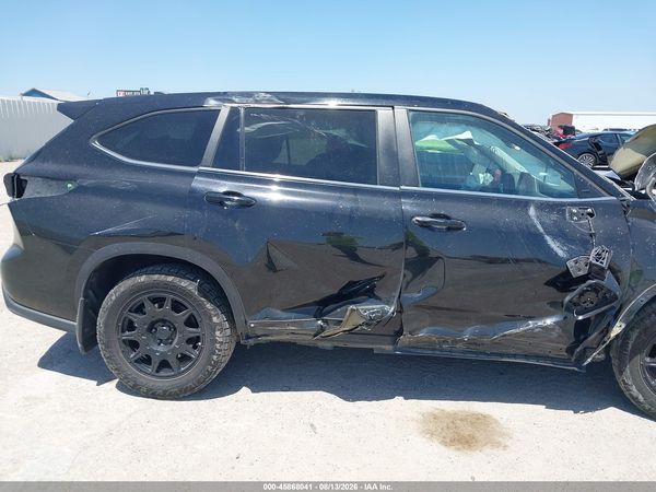 2023 TOYOTA HIGHLANDER LE
