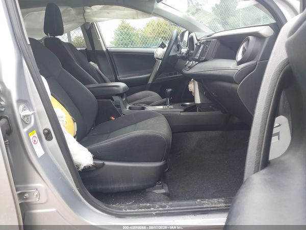 2018 TOYOTA RAV4 XLE — I5