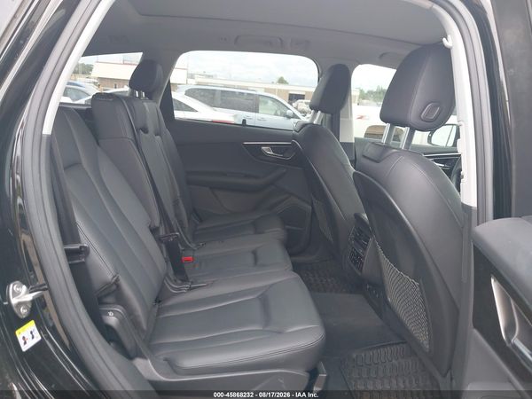 2023 AUDI Q7