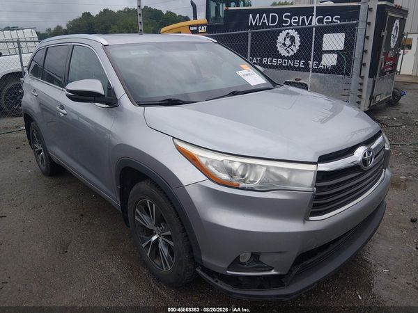 2016 TOYOTA HIGHLANDER XLE V6
