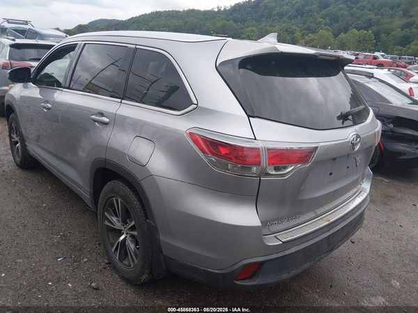 2016 TOYOTA HIGHLANDER XLE V6