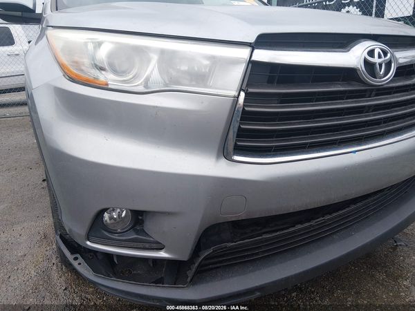 2016 TOYOTA HIGHLANDER XLE V6