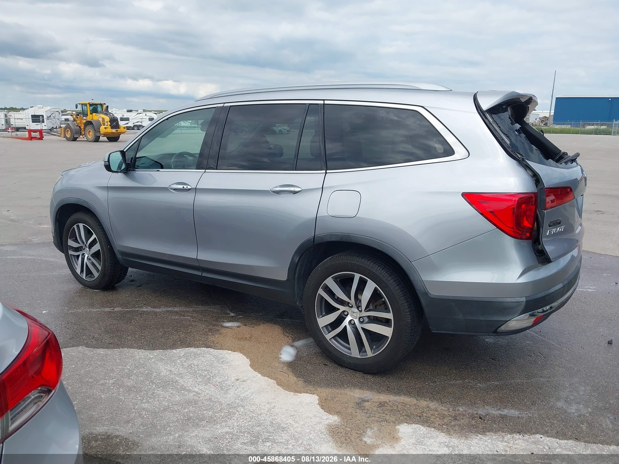 2017 HONDA PILOT TOURING