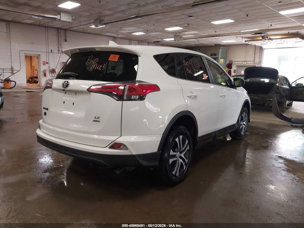 2018 TOYOTA RAV4 LE
