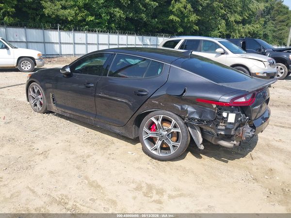 2020 KIA STINGER GT2