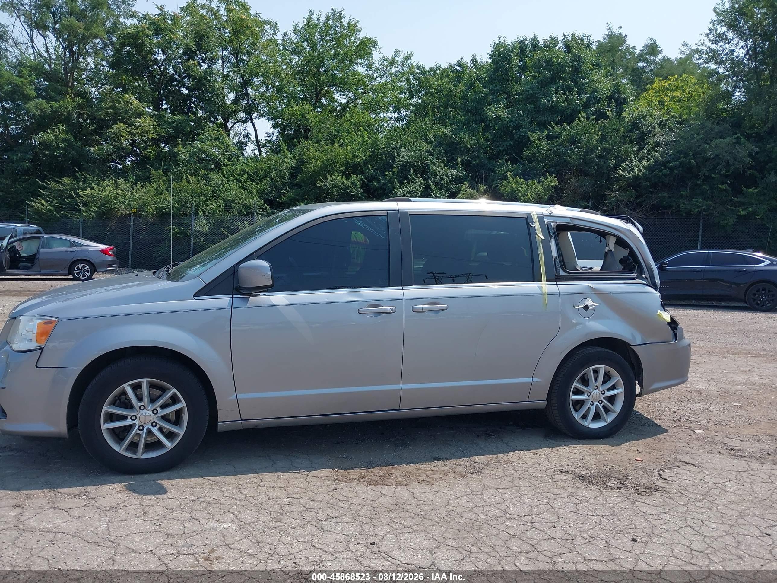 2020 DODGE GRAND CARAVAN SXT