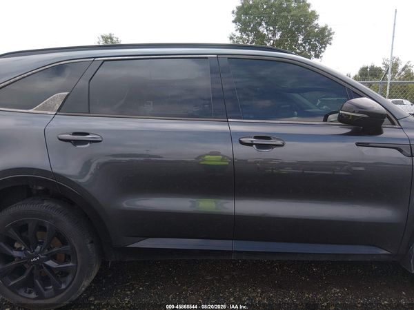 2022 KIA SORENTO SX