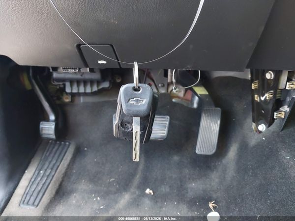 2015 CHEVROLET SILVERADO 1500 1LT — I11