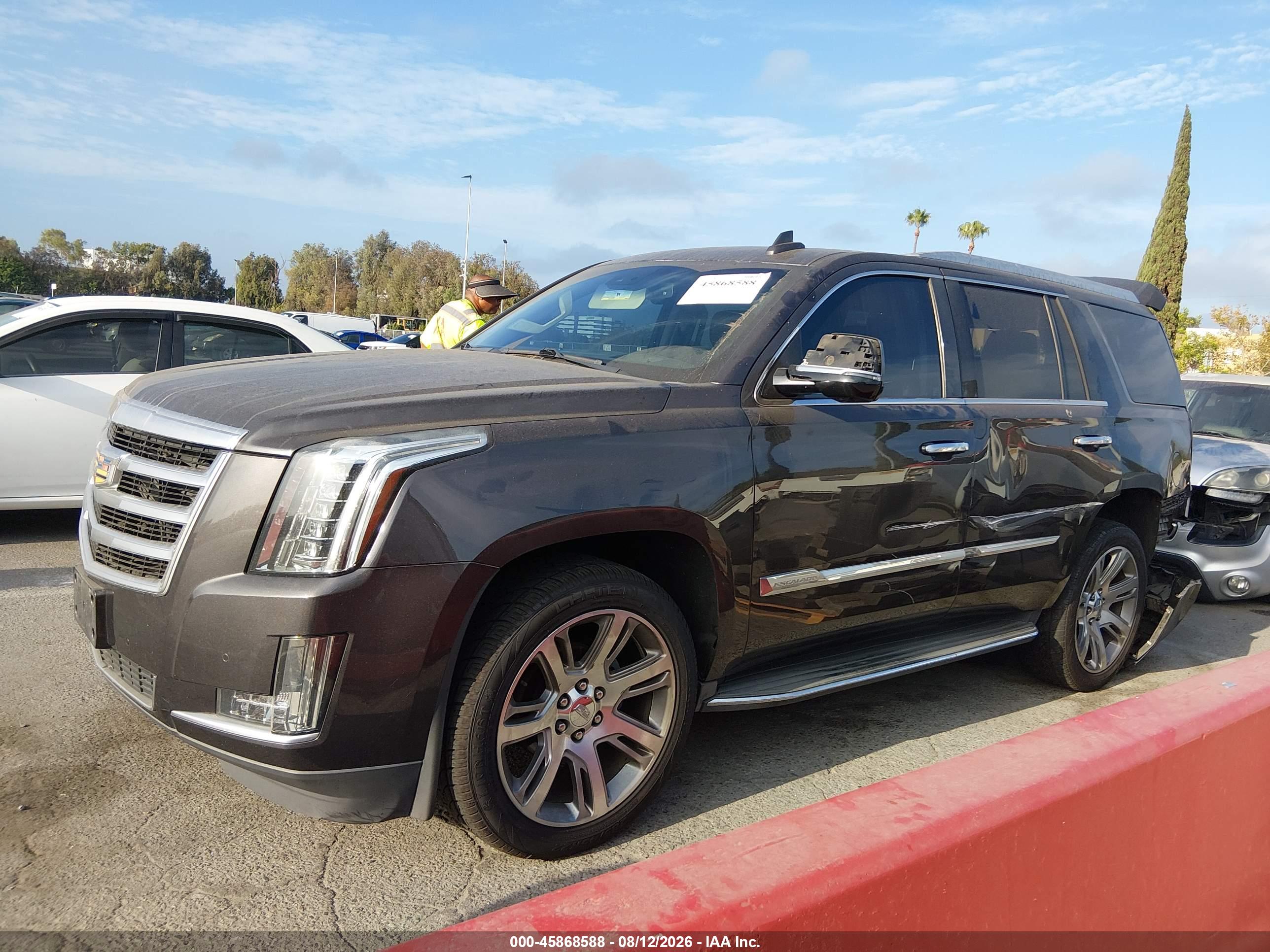 2016 CADILLAC ESCALADE LUXURY COLLECTION