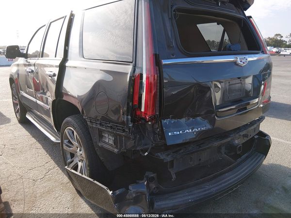 2016 CADILLAC ESCALADE LUXURY COLLECTION