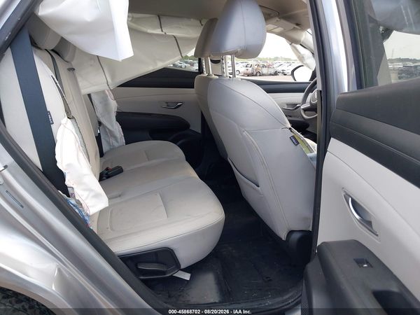 2025 HYUNDAI TUCSON SEL — I8