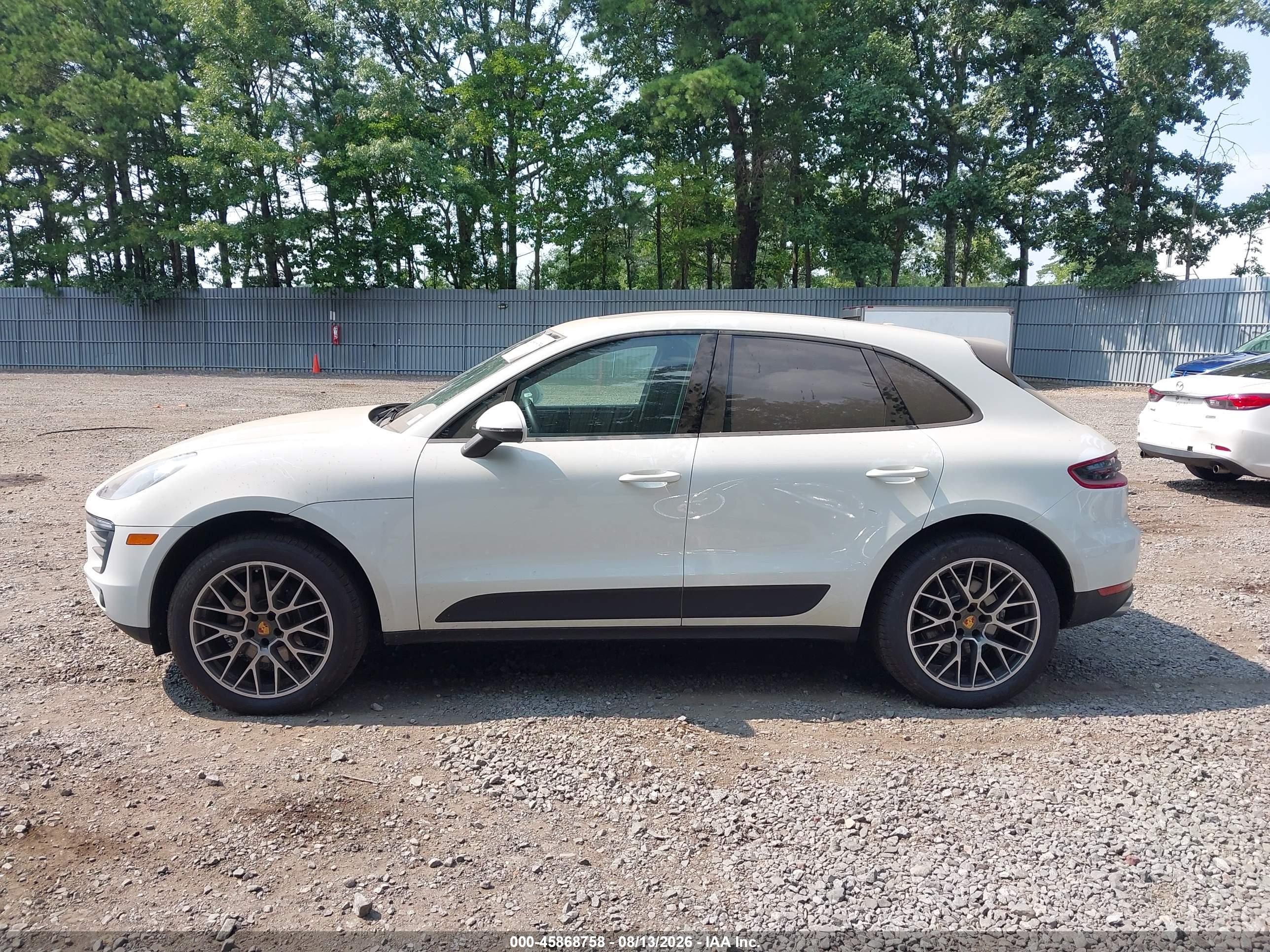 2018 PORSCHE MACAN SPORT EDITION