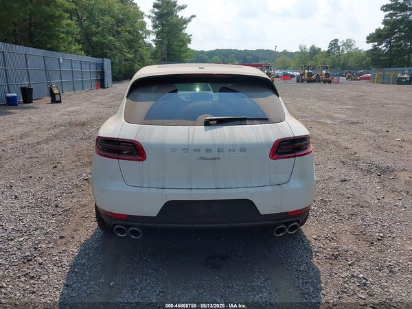 2018 PORSCHE MACAN SPORT EDITION