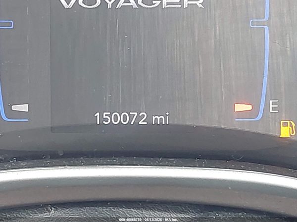 2020 CHRYSLER VOYAGER LX