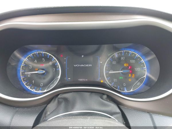 2020 CHRYSLER VOYAGER LX