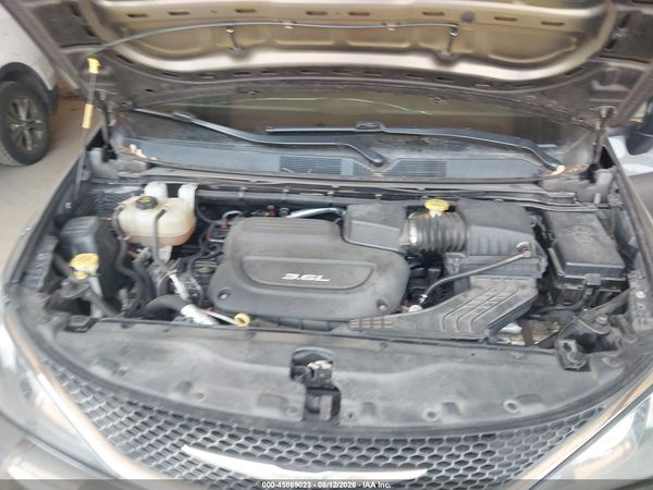 2017 CHRYSLER PACIFICA LX