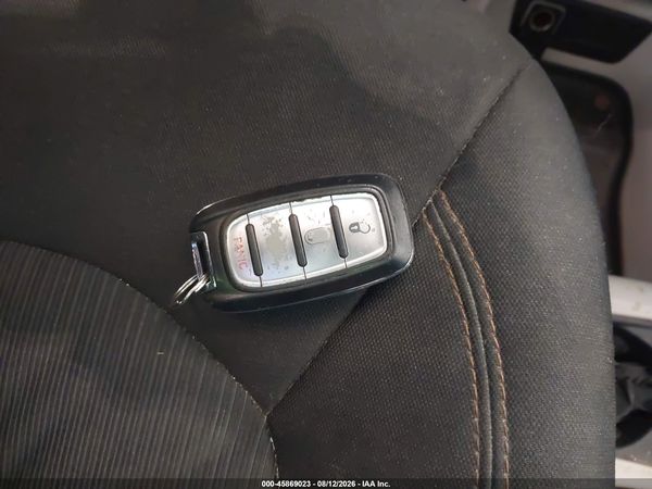 2017 CHRYSLER PACIFICA LX