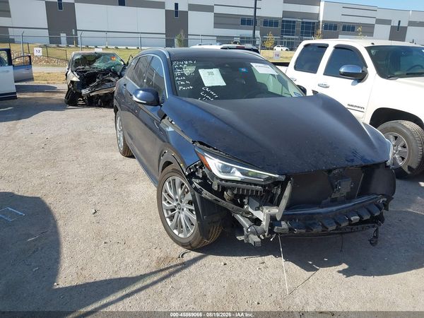 2023 INFINITI QX50 LUXE