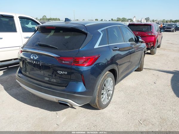 2023 INFINITI QX50 LUXE