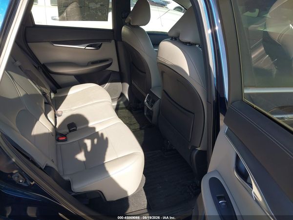 2023 INFINITI QX50 LUXE