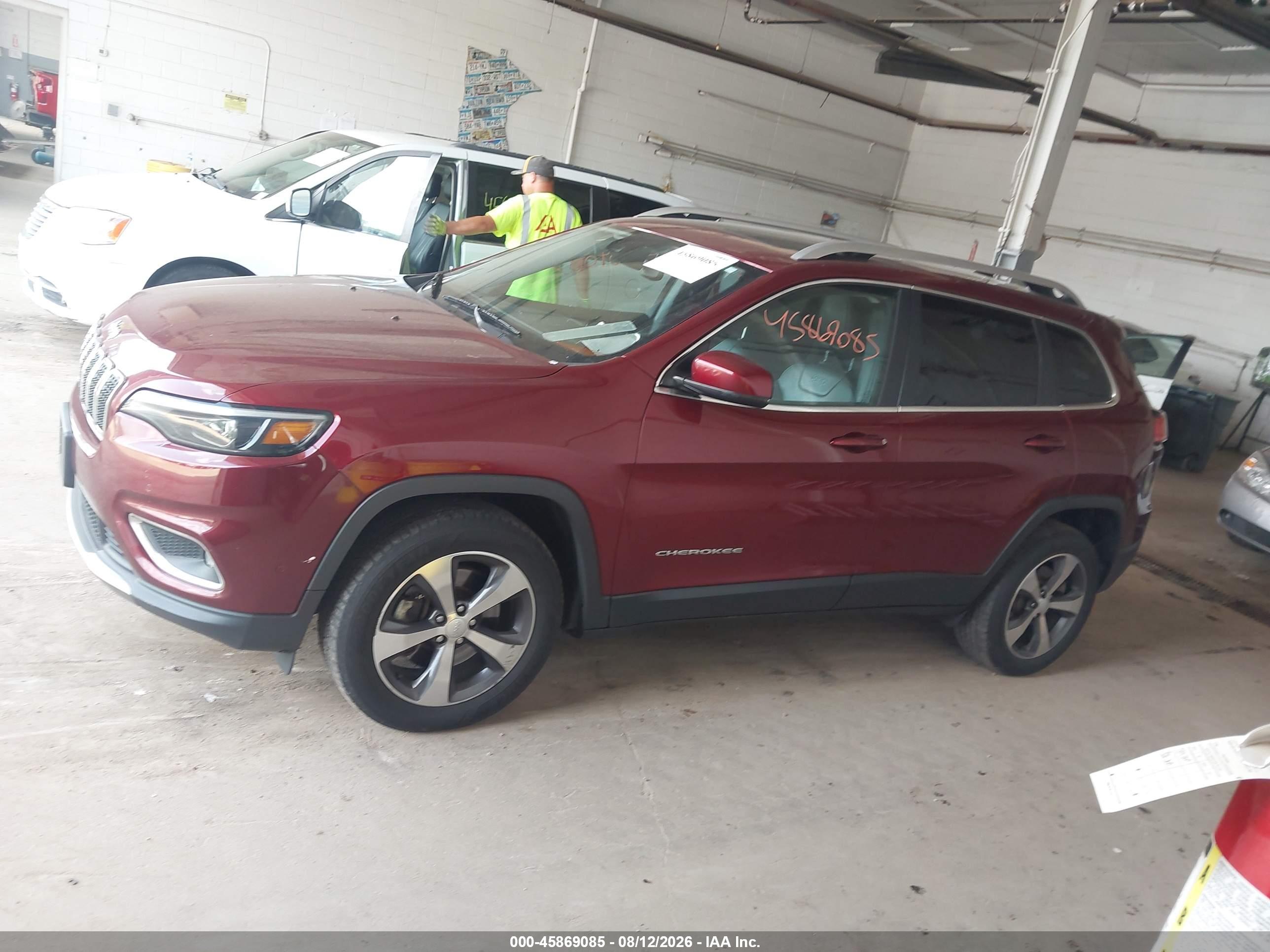 2019 JEEP CHEROKEE LIMITED 4X4