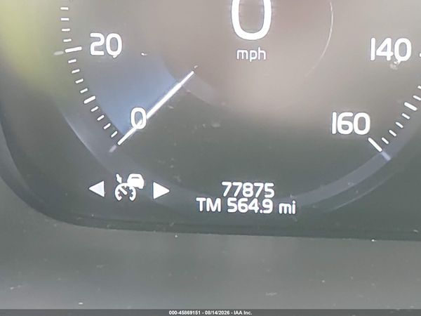 2021 VOLVO XC90 T6 MOMENTUM 7 PASSENGER