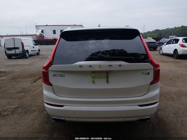 2021 VOLVO XC90 T6 MOMENTUM 7 PASSENGER