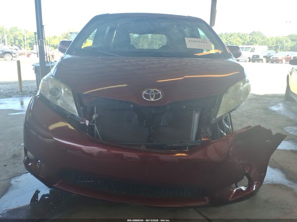 2012 TOYOTA SIENNA XLE 7 PASSENGER