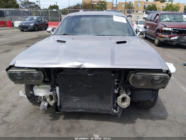 2013 DODGE CHALLENGER SXT