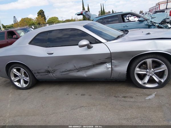 2013 DODGE CHALLENGER SXT