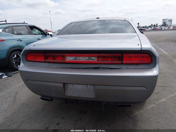2013 DODGE CHALLENGER SXT