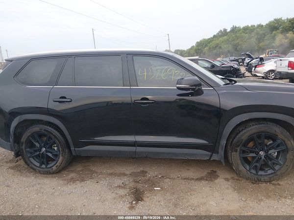 2024 TOYOTA GRAND HIGHLANDER PLATINUM