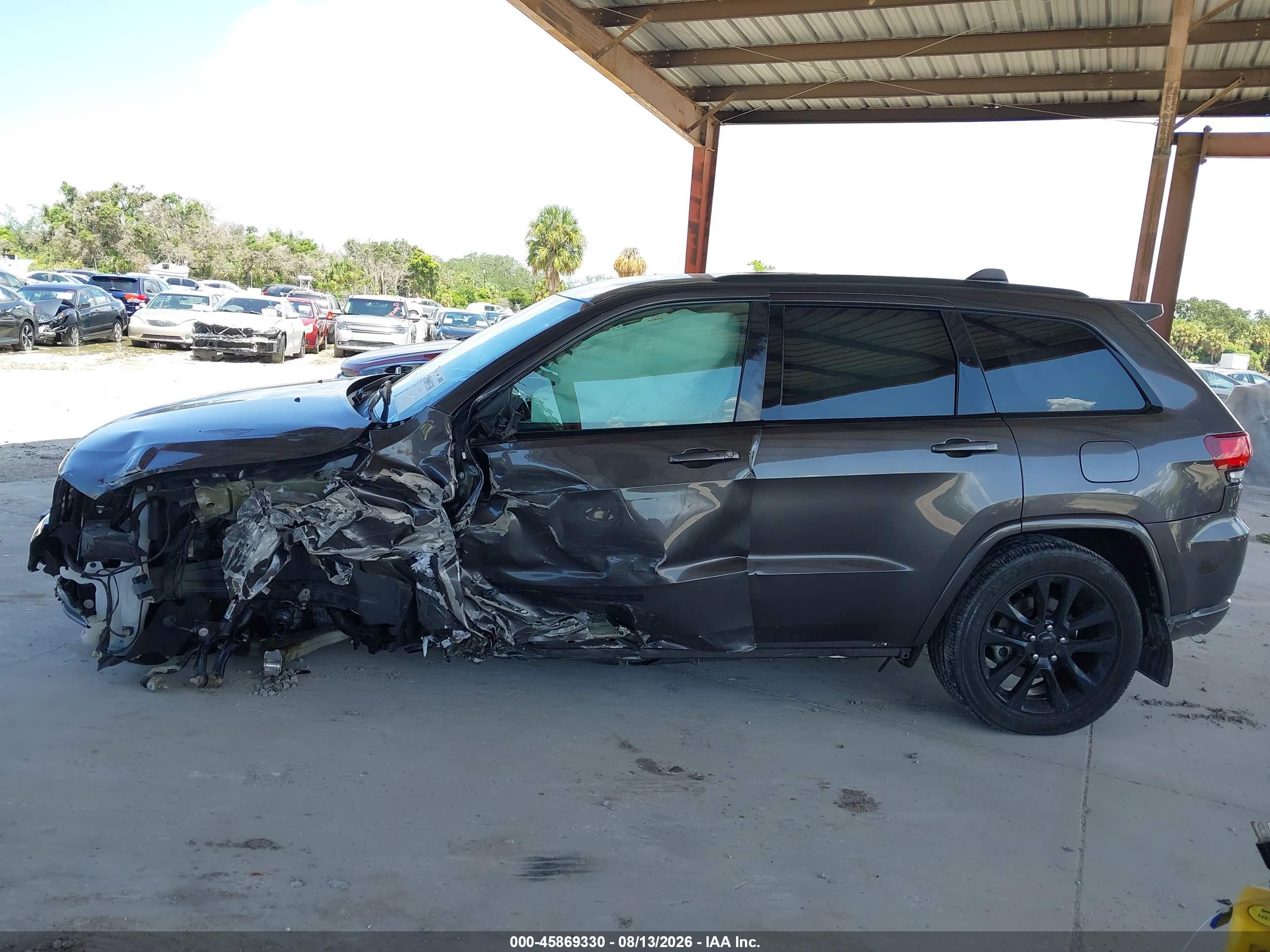 2021 JEEP GRAND CHEROKEE LAREDO X 4X4