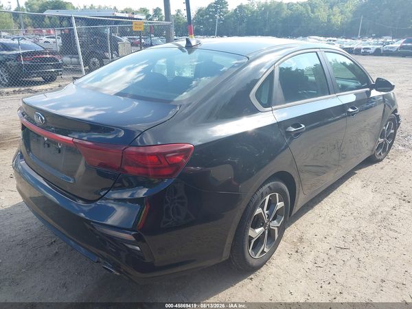 2021 KIA FORTE LXS
