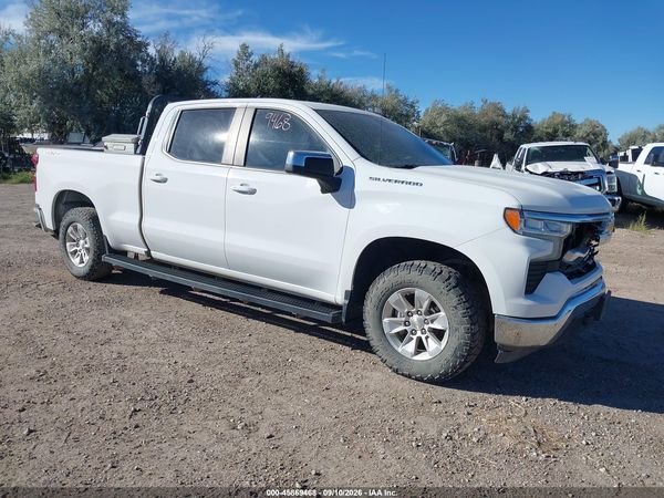 2022 CHEVROLET SILVERADO 1500 4WD  STANDARD BED LT — I1