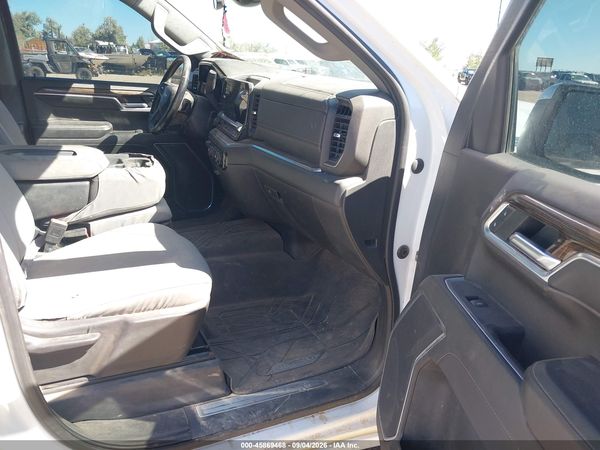 2022 CHEVROLET SILVERADO 1500 4WD  STANDARD BED LT — I5