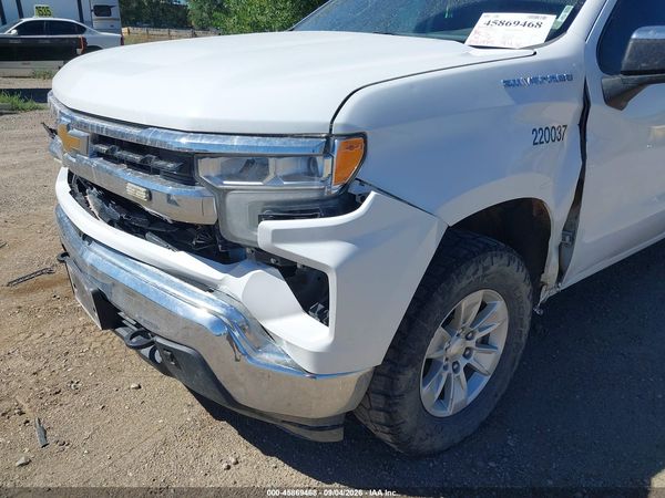 2022 CHEVROLET SILVERADO 1500 4WD  STANDARD BED LT — I72