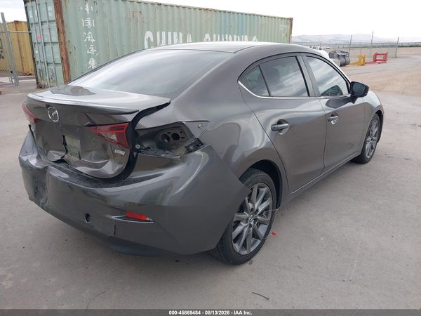 2018 MAZDA MAZDA3 TOURING