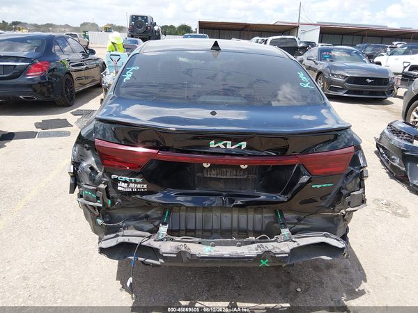 2024 KIA FORTE GT-LINE