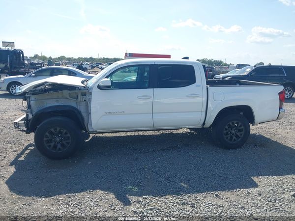 2020 TOYOTA TACOMA SR5 V6