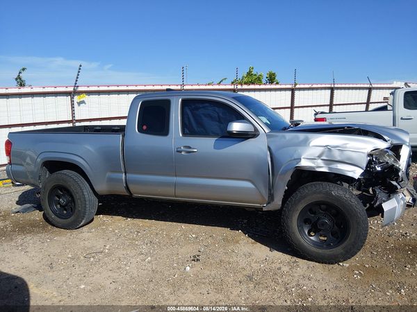 2017 TOYOTA TACOMA SR