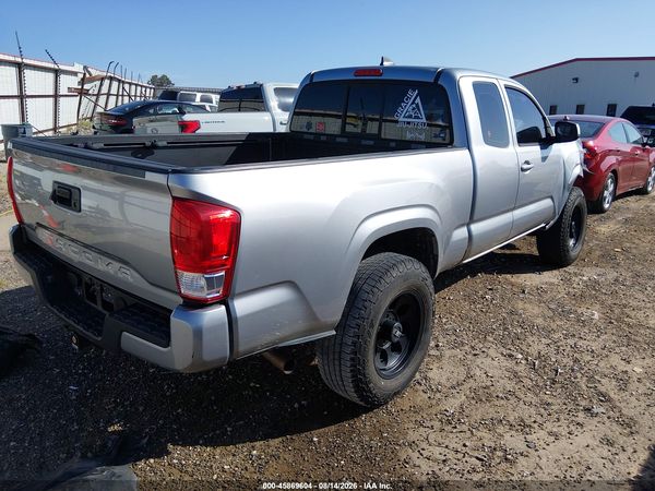 2017 TOYOTA TACOMA SR