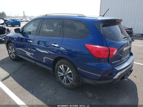 2018 NISSAN PATHFINDER SV — I3