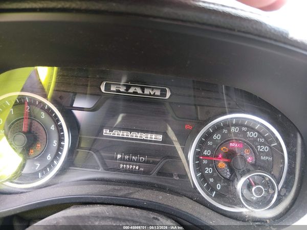2020 RAM 1500 LARAMIE  4X4 6'4 BOX