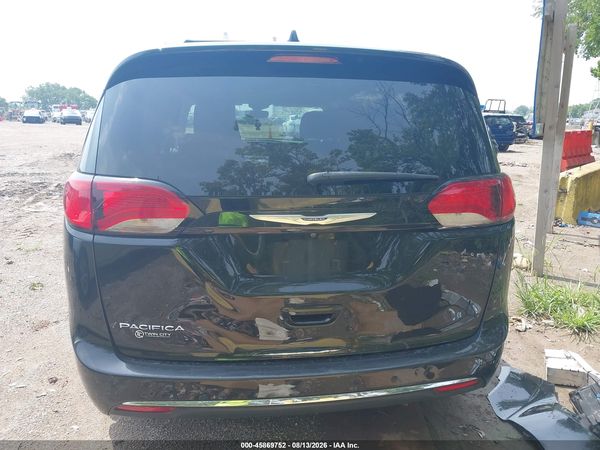2020 CHRYSLER PACIFICA TOURING