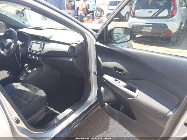 2018 NISSAN KICKS S