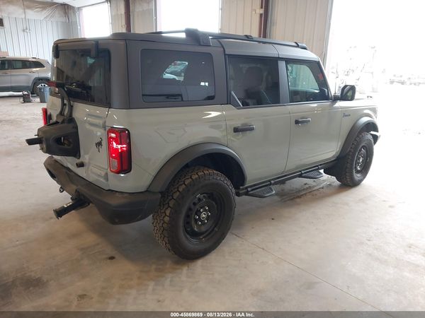 2022 FORD BRONCO BLACK DIAMOND