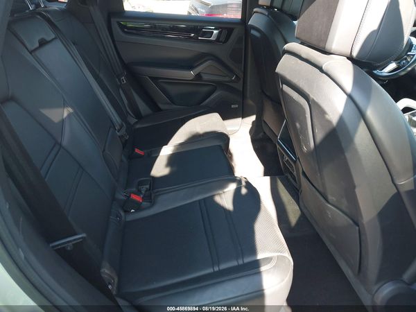 2022 PORSCHE CAYENNE COUPE PLATINUM EDITION